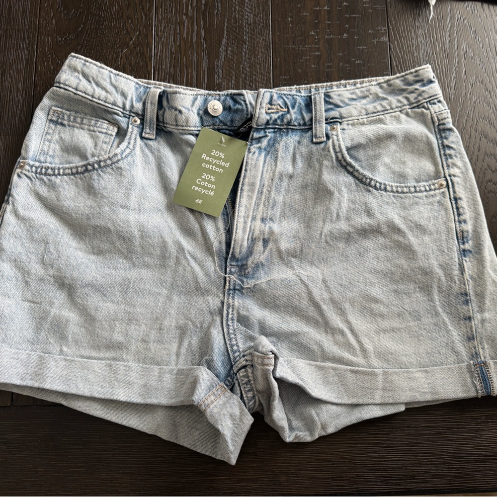 Zara Light Wash Denim Shorts